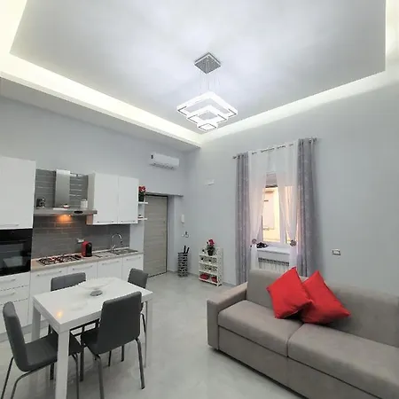 Serenity 68 Daire Napoli